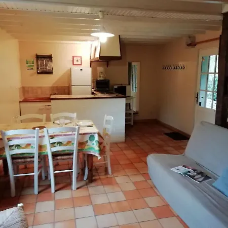Peaceful Holiday Near With Pool Ferienhaus Quend